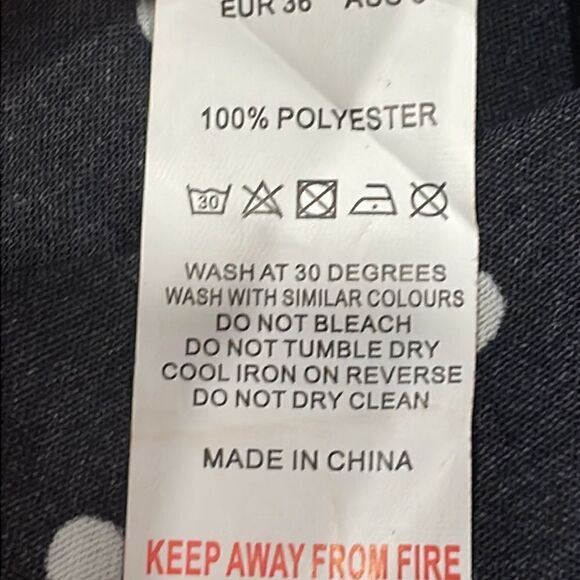 NWT PrettyLittleThing Black White Polka Dot Wrap Dress. Size 4 S small - Picture 10 of 10